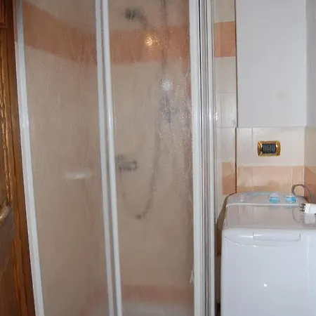 Case Gran Paradiso Villaggio Diffuso Szálloda *